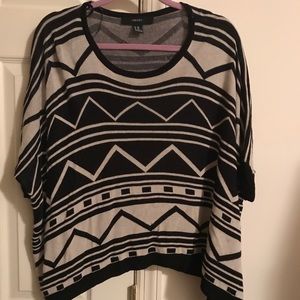 Aztec Print Short sleeves shirt